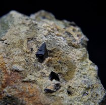 Anatase TiO2, Zard Mtn, Ras Koh Mts, Kharan, Kharan District, Balochistan, Pakistan; biggest crystal about 8mm