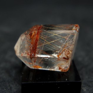Rutile TiO2 in quartz SiO2 (sagenite), polished, unknown locality; about 30mm